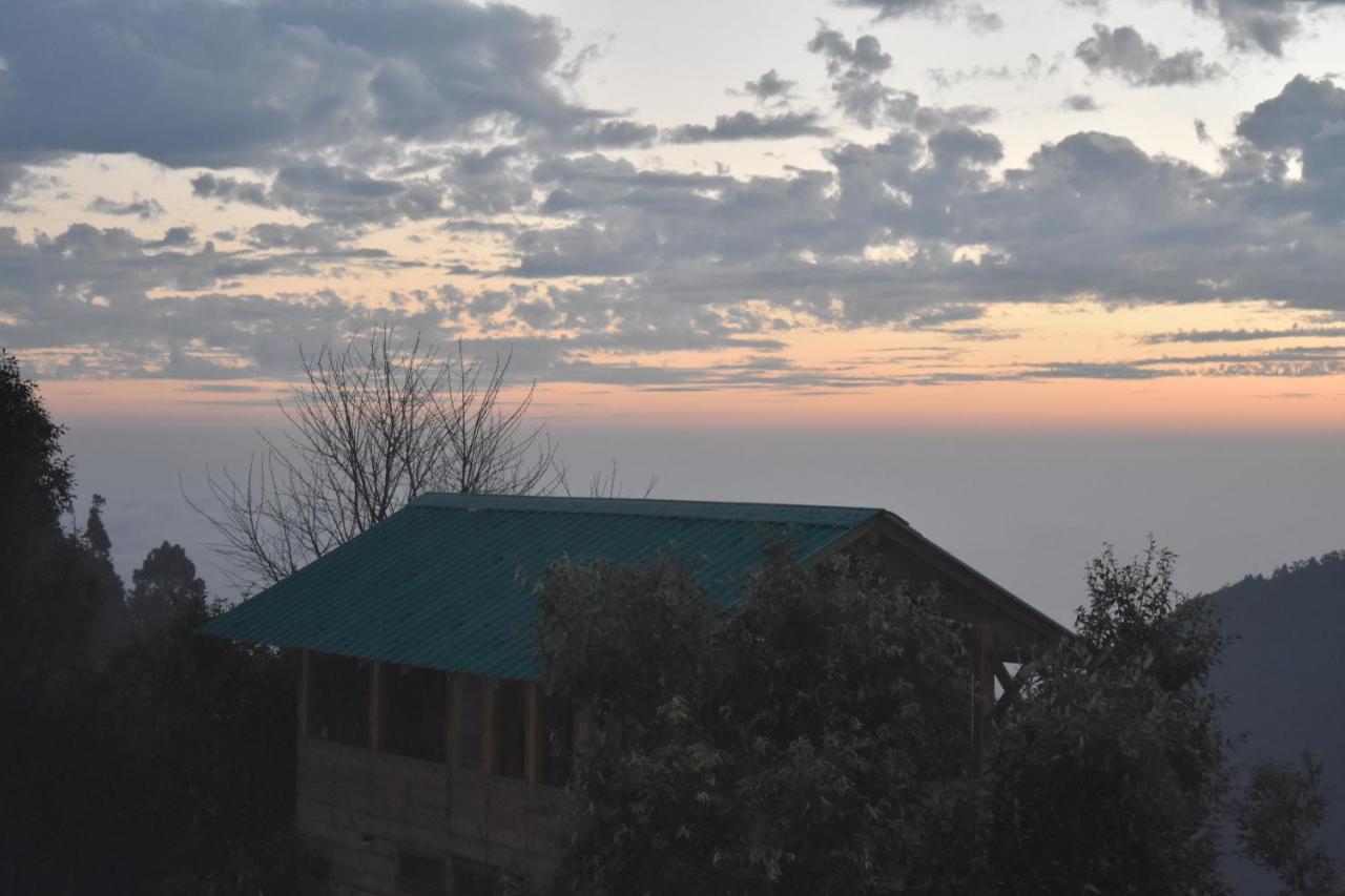 Bagar Trails Hotel Nainital Luaran gambar