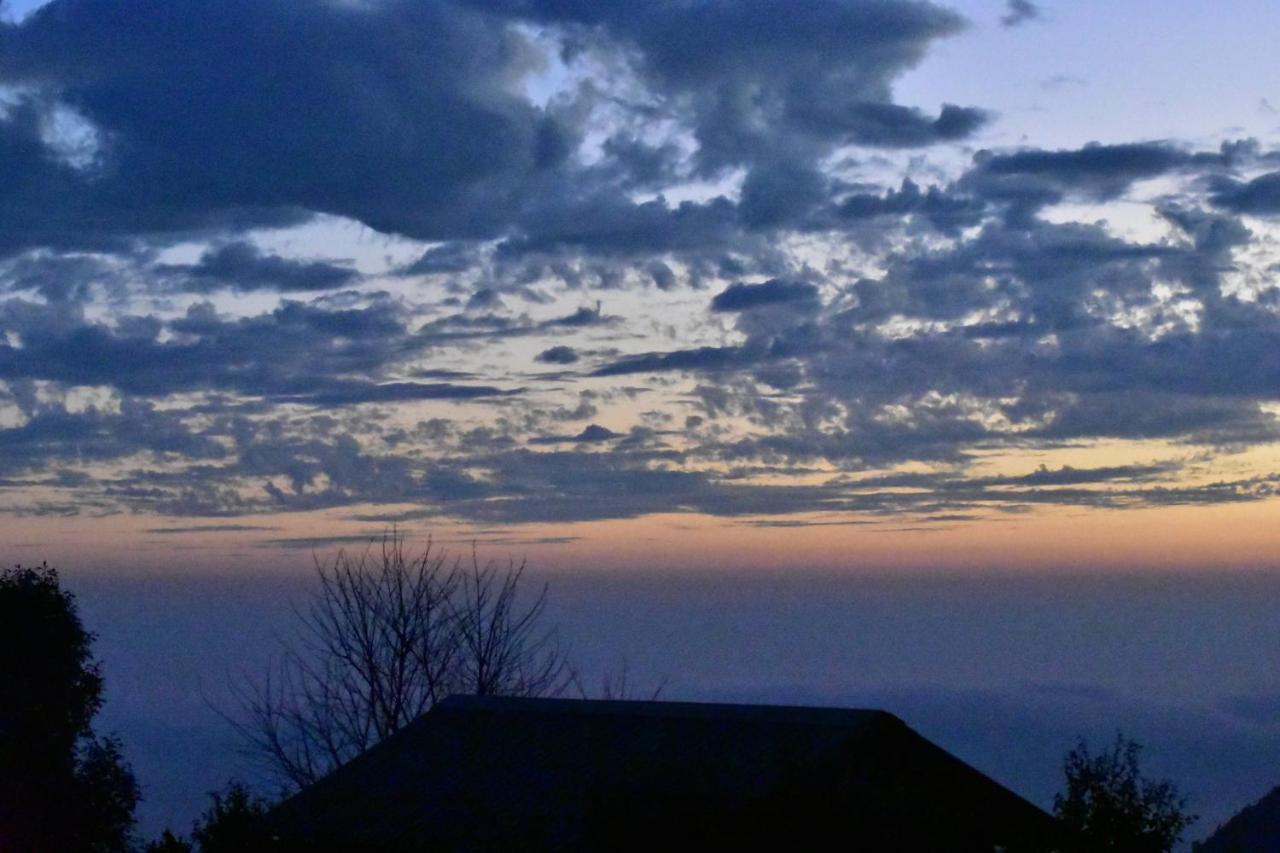 Bagar Trails Hotel Nainital Luaran gambar